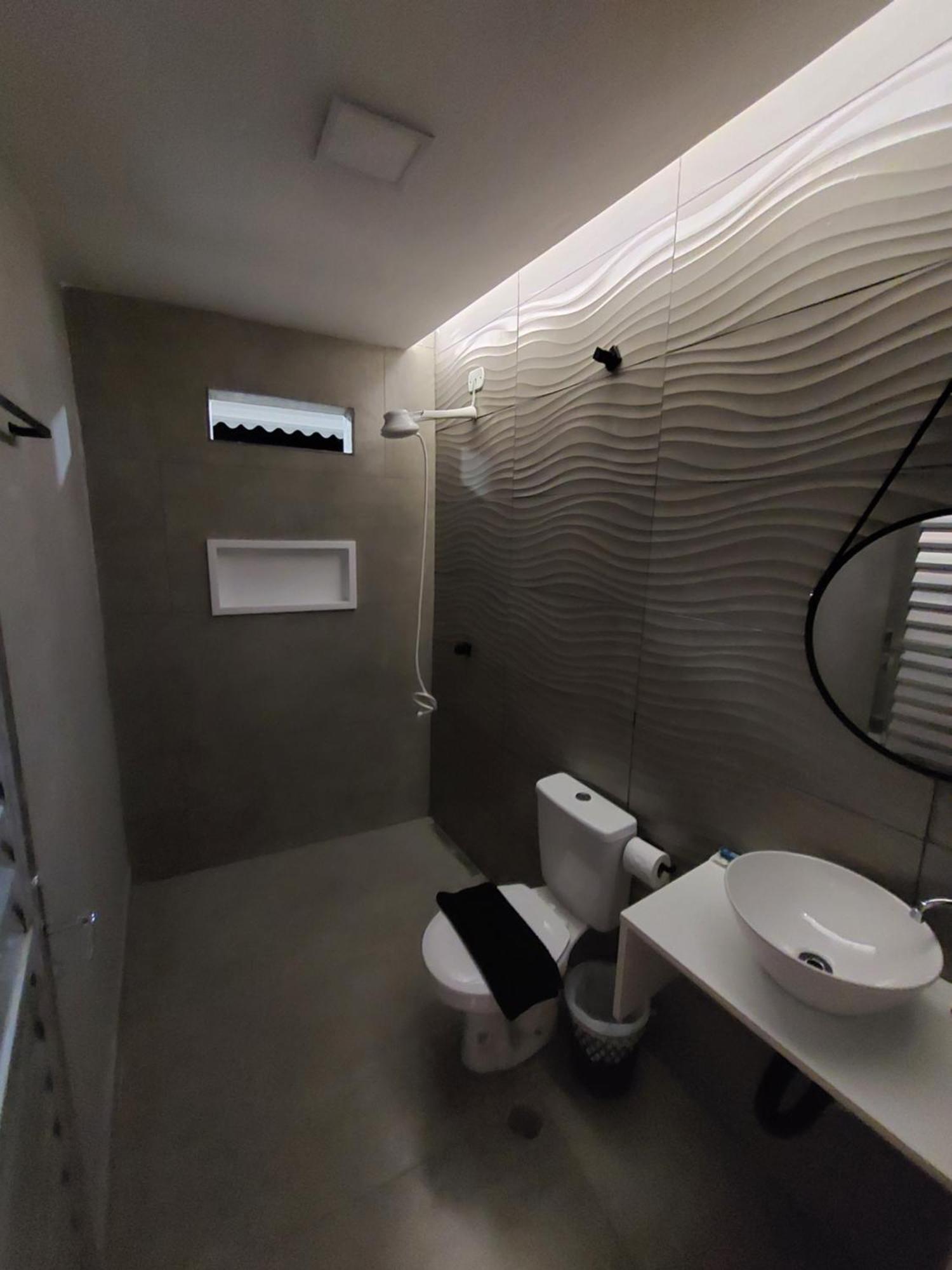 Pousada Praia Cia, Piscina, Centro, Estacionamento, Wifi, Saida Ate As 16H Bertioga Kamer foto